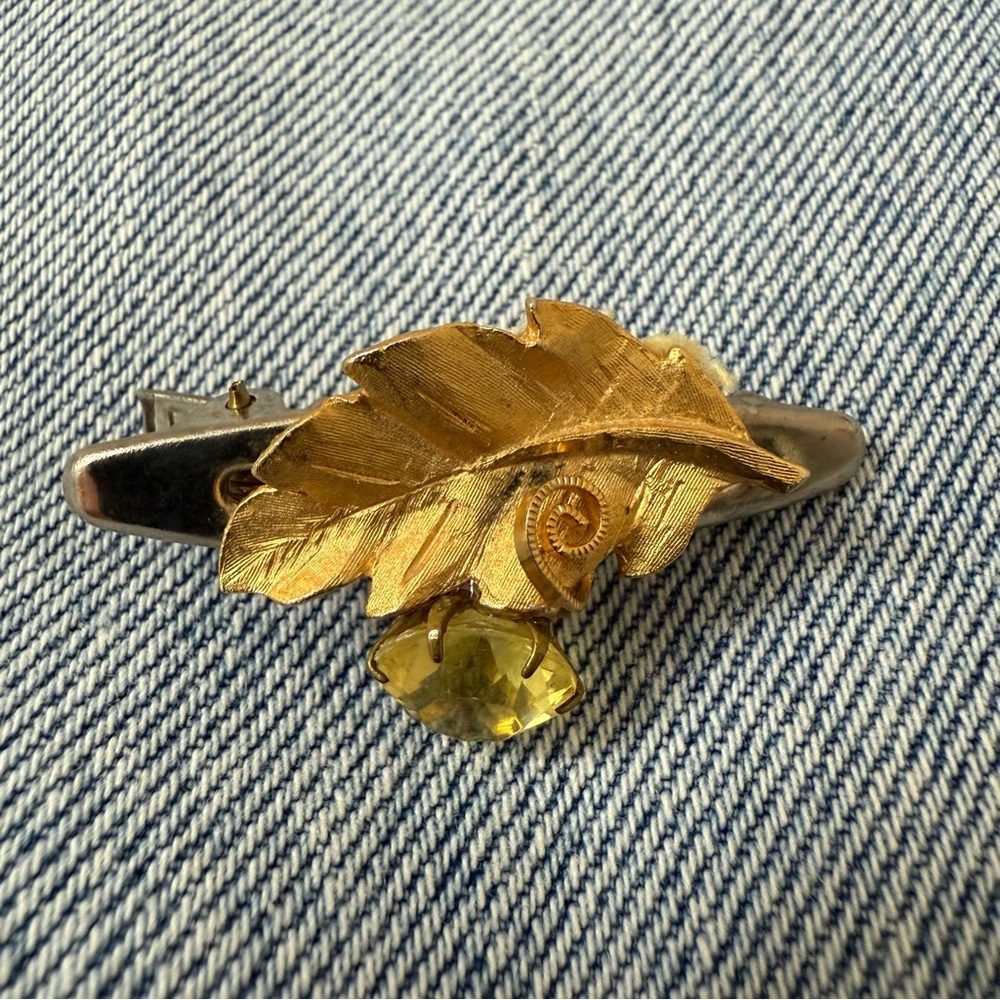 Small Hand Crafted Gold color Leaf Hair Clip with faux citrine gemstone